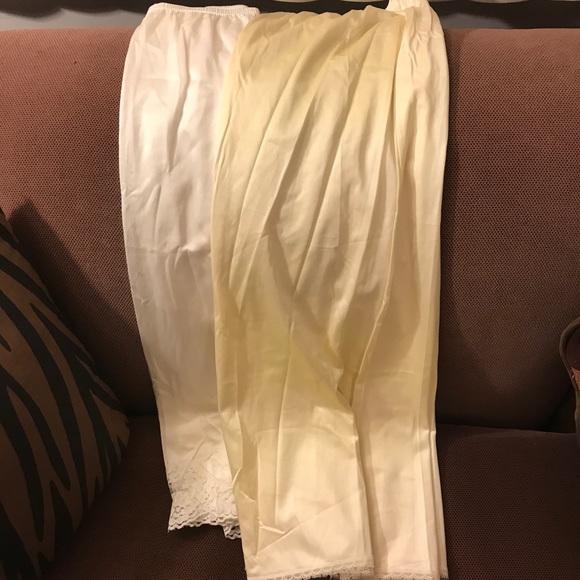 2 women’s slips - Picture 1 of 1